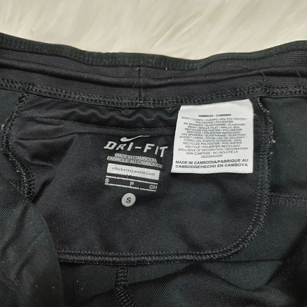 Nike Womens Tech Running Capris Size Small Cropped - Picture 10 of 10